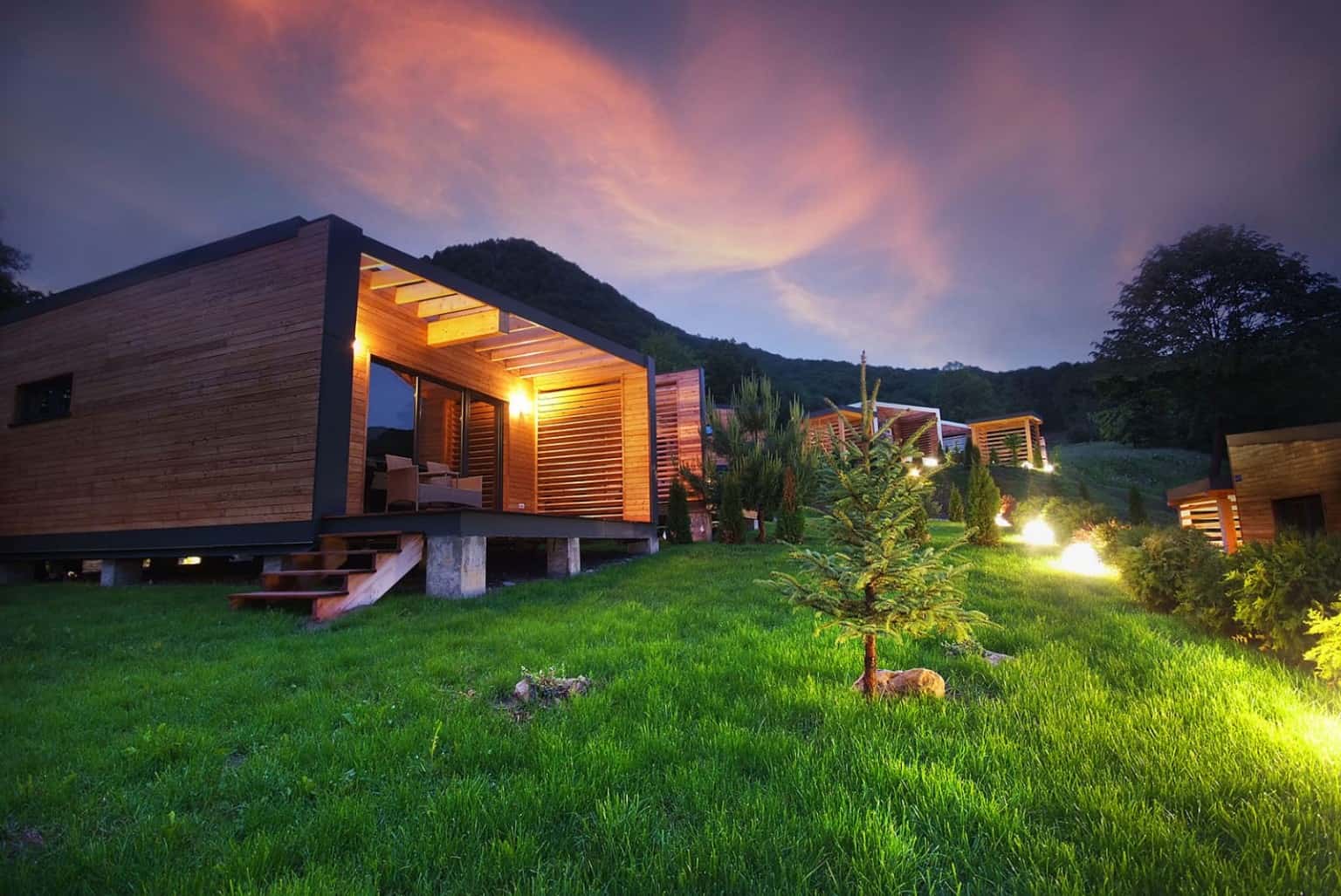 Cazare La Bungalou ITurist ro