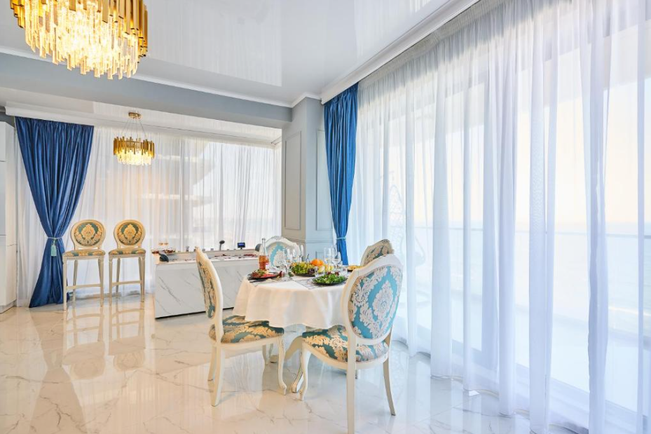 Living apartament Luxury by the Sea din Mamaia