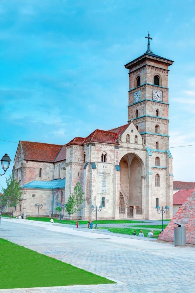 Catedrala Romano-Catolică Alba Iulia