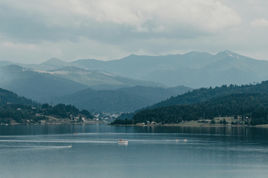 Lacul Colibita