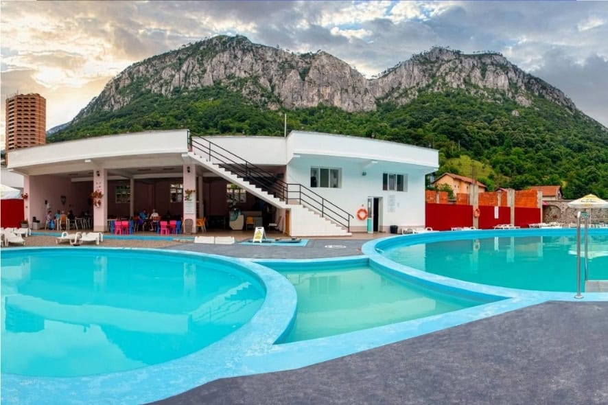 Piscina Artemis