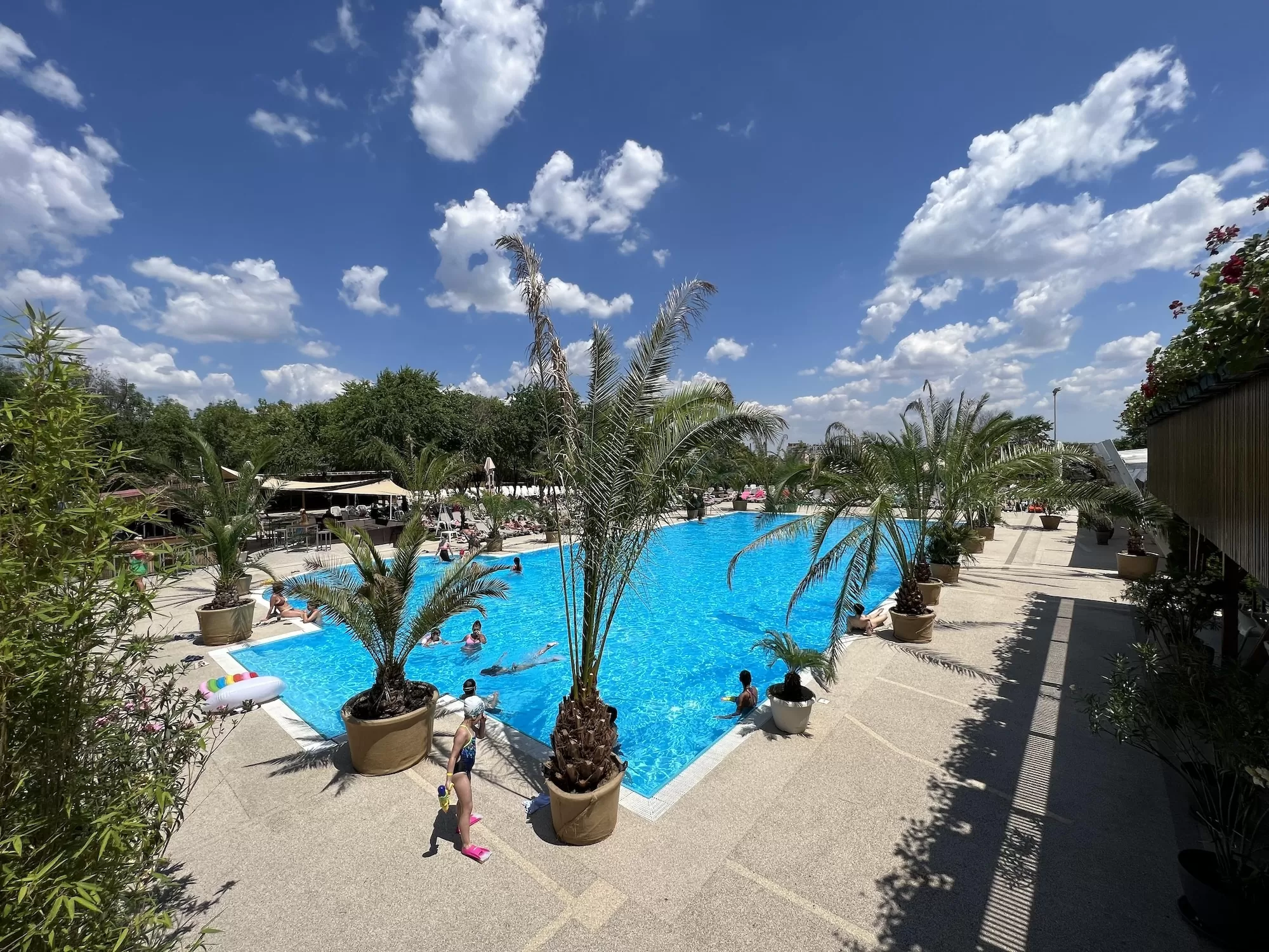Piscina Daimon