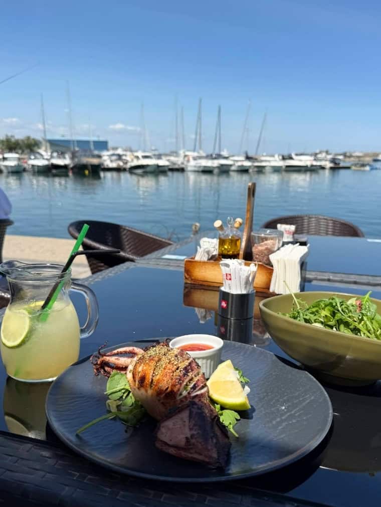 Restaurant Reyna din Portul Turistic Constanța