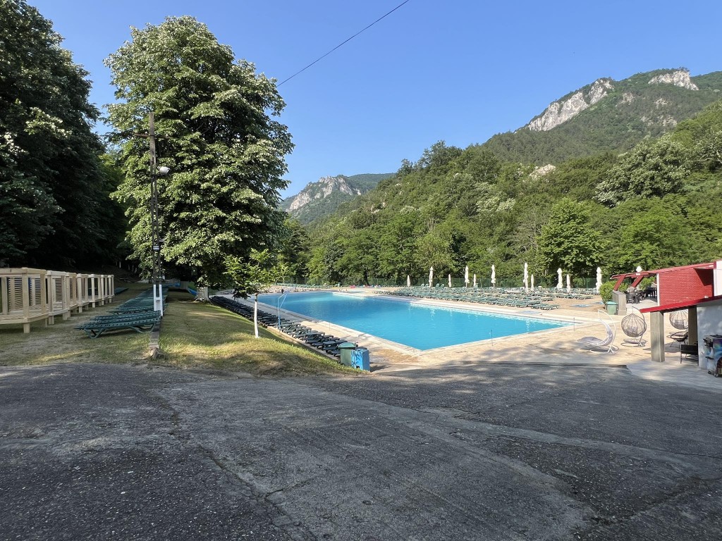 Ștrand 7 Izvoare din Băile Herculane