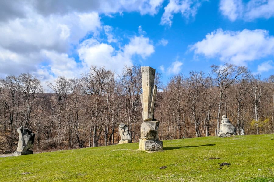 Tabăra de sculptură de la Măgura