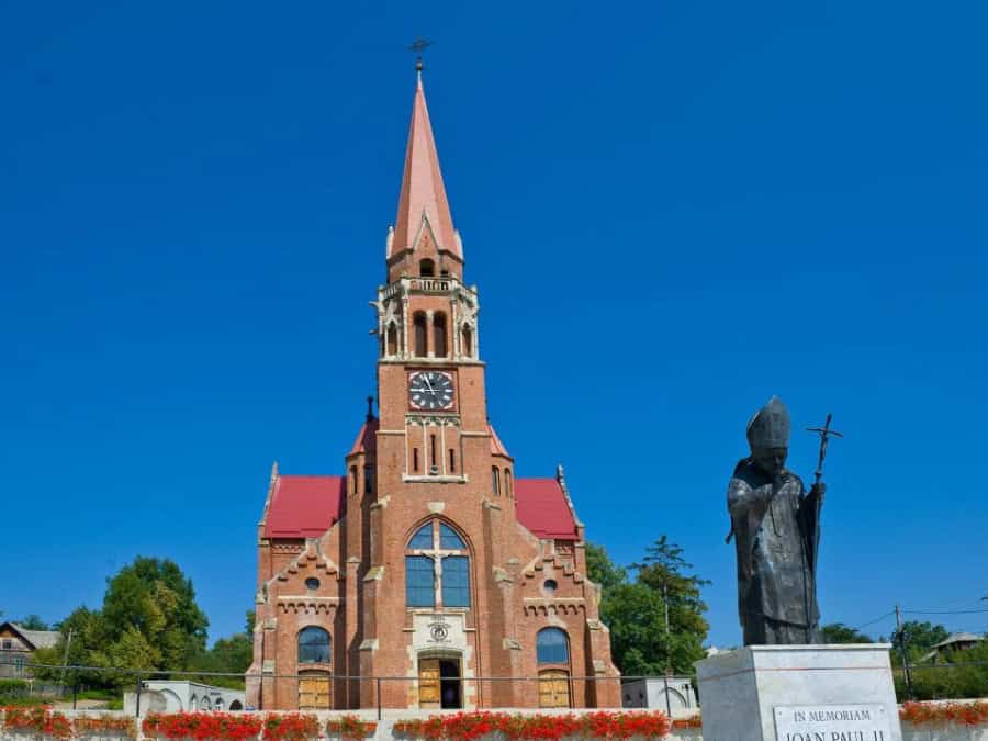 Basilica Minor din Cacica
