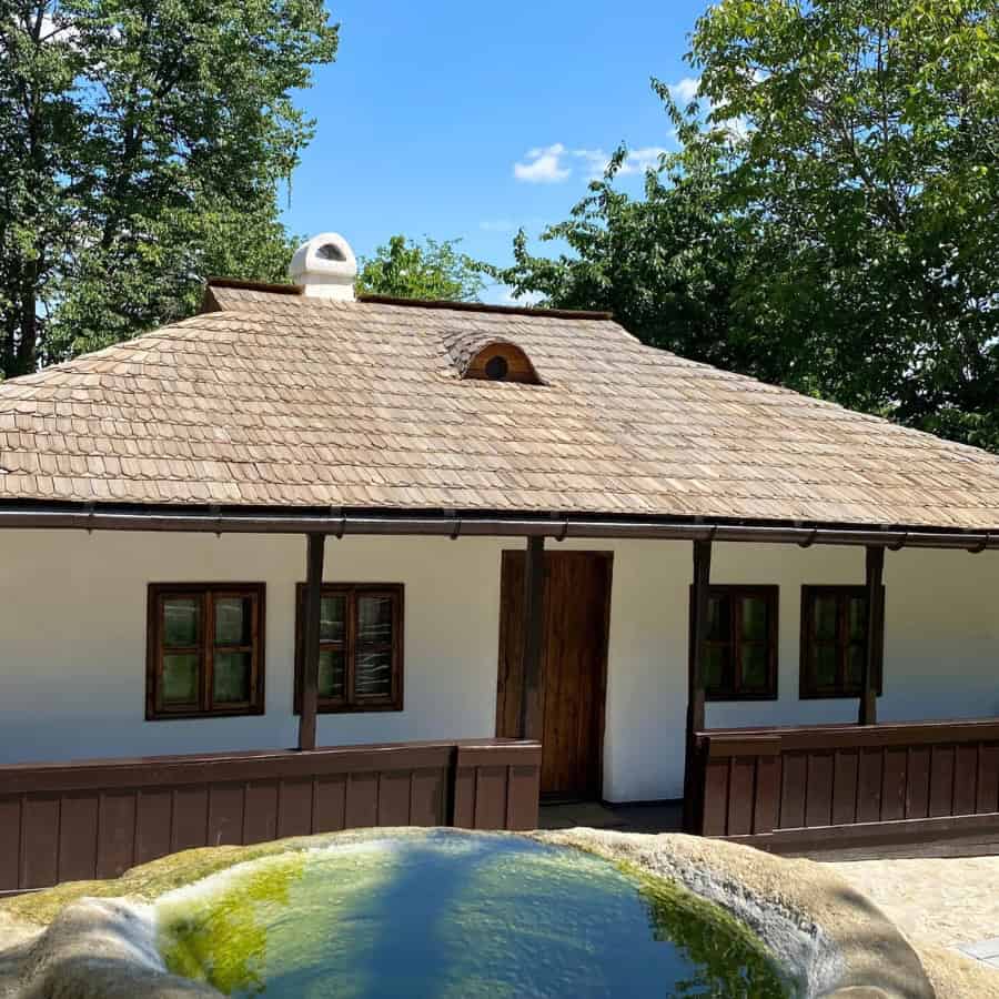 Bojdeuca lui Ion Creangă din Iași - cartierul Țicău