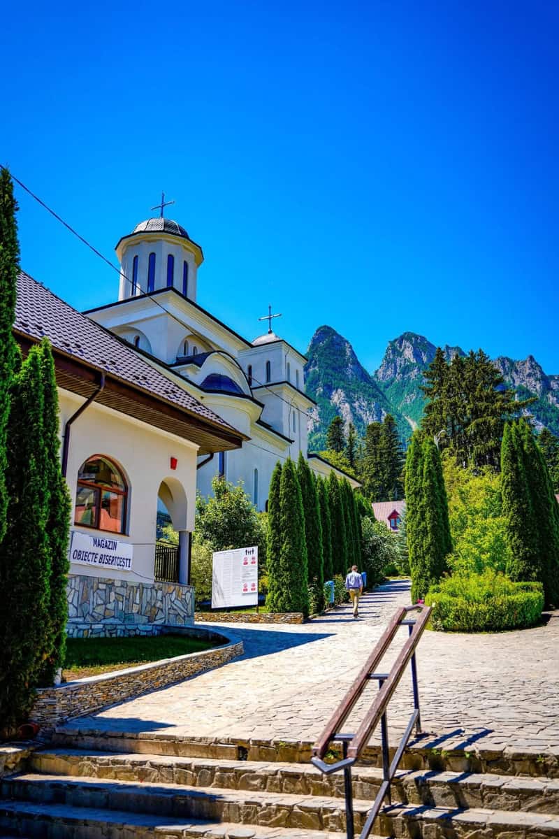 Mănăstirea Caraiman