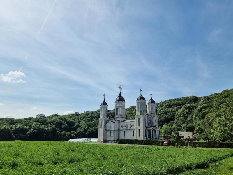 Mănăstirea Peștera Sfântul Andrei