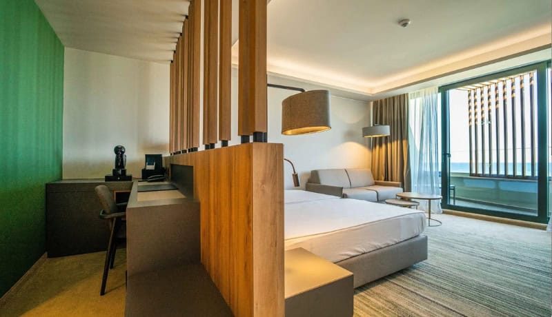 Camera dublă cu vedere panoramică la mare Reina del Mar