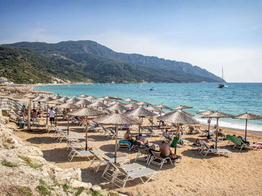 Plaja Agios Georgios Pagon