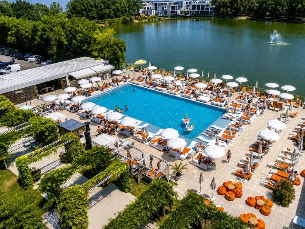 Piscina LakeSide Pool Timișoara